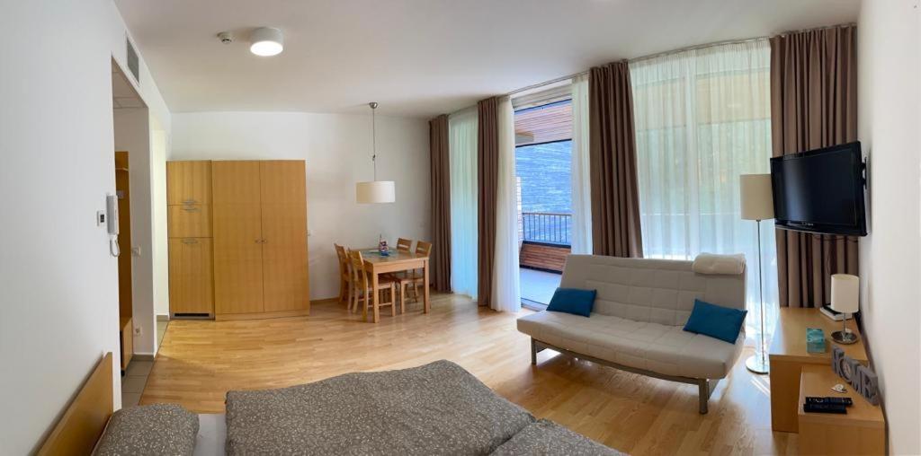 Ferienwohnung Casa Brut Premium Free Parking Marburg Exterior foto